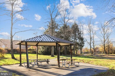 1017 Fallcrest Ct unit 301, Bowie, MD 20721 - photo 6