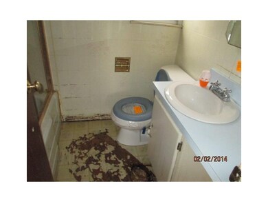 Full Bath.