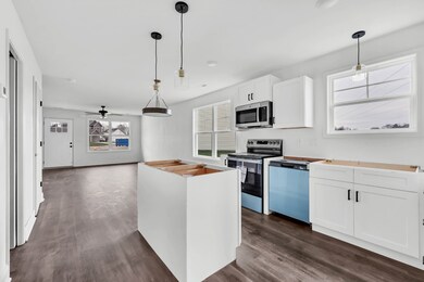 195 Quarry View Ct, Clarksville, TN 37043 - photo 6