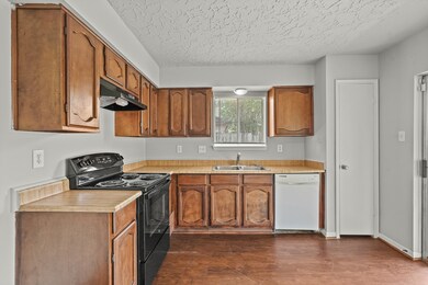 10811 Coralstone Rd, Houston, TX 77086 - photo 4