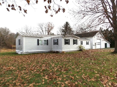 367 Main St, Vassalboro, ME 04989 - photo 2