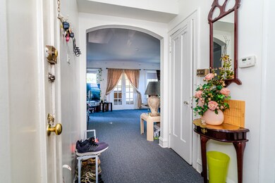 6329 N Mozart St, Chicago, IL 60659 - photo 4