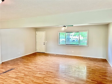 1915 S 10th St, Rogers, AR 72758 - photo 5