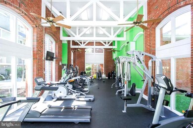 5700 Chapman Mill Dr unit 200, Rockville, MD 20852 - photo 5