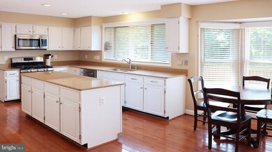 3648 Elderberry Place, Fairfax, VA 22033 - photo 4