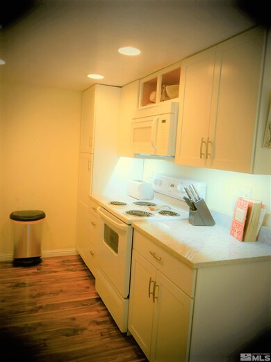 1547 Steven Ct, Sparks, NV 89431 - photo 7