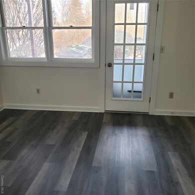 160 West Rd unit C34, Pleasant Valley, NY 12569 - photo 6