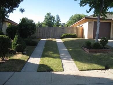 Paved RV Dive & Pad