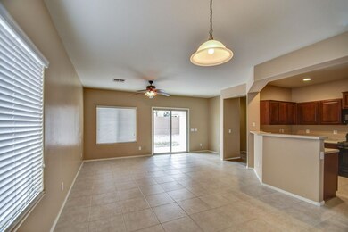 family room 2