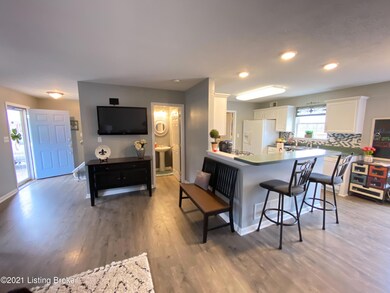 8600 Garden Gate Cir, Louisville, KY 40291 - photo 6