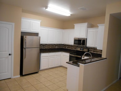 6710A Oakridge Ashley 002