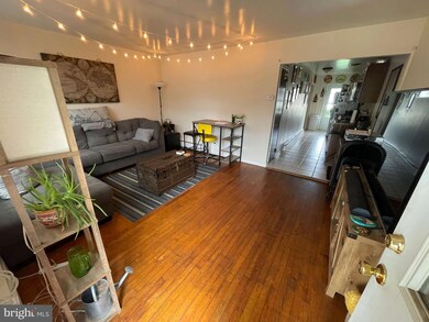 323 Marshall St, Kennett Square, PA 19348 - photo 3