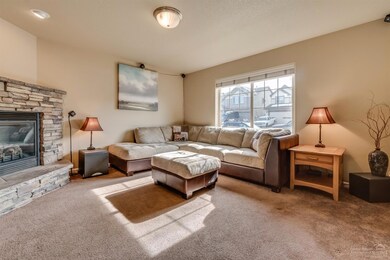 61201 Dayspring Dr, Bend, OR 97702 - photo 3