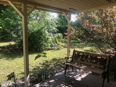 5339 Coronet Dr, Jacksonville, FL 32205 - photo 4