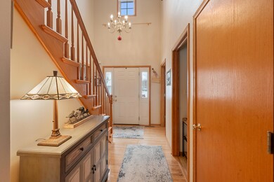 684 W Hickory Ln, Saukville, WI 53080 - photo 3