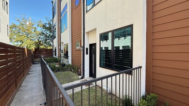 1910 Caddo St unit A203, Dallas, TX 75204 - photo 4