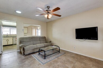 4658 W Caron St, Glendale, AZ 85302 - photo 2