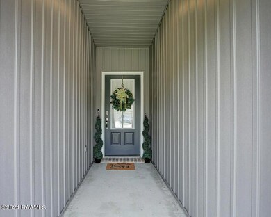 Covered walkway