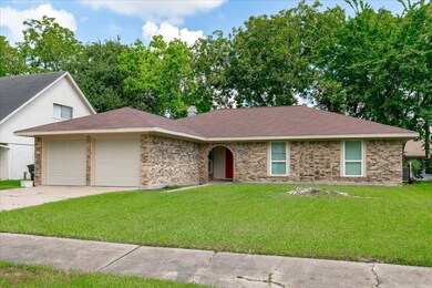 11443 Kirkmeadow Dr, Houston, TX 77089 - photo 3