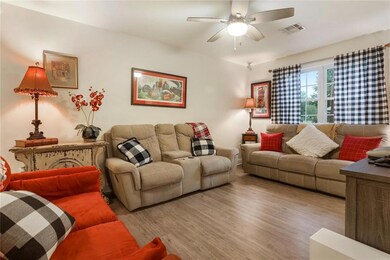 107 W Pinewood Dr, Slidell, LA 70458 - photo 4