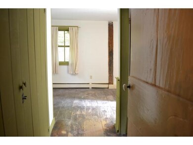 29 Pond St, Newton, NH 03858 - photo 4