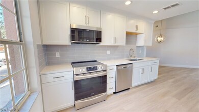 589 Windsor Square unit 202, Naples, FL 34104 - photo 5