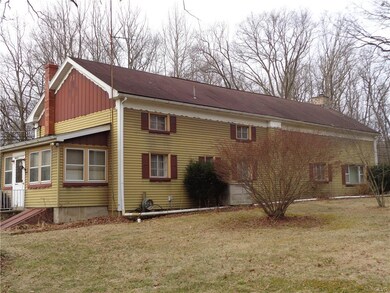 8367 Rextown Rd, Slatington, PA 18080 - photo 2