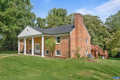 306 Gloucester Rd, Charlottesville, VA 22901 - photo 2