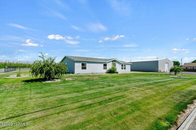 1305FaucherRd-3