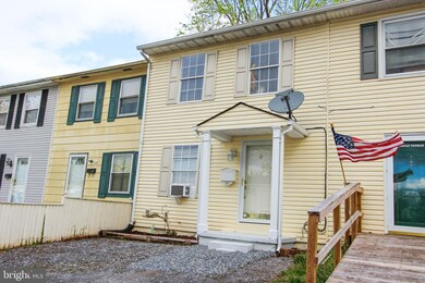 715 W 13th St, Front Royal, VA 22630 - photo 2