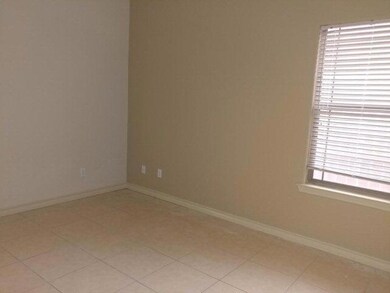 1003 W Daffodil Ave unit 21, Pharr, TX 78577 - photo 6