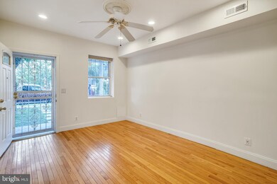 1526 3rd St NW, Washington, DC 20001 - photo 7