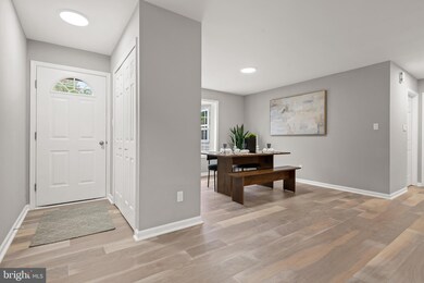 3964 Birchwood Ln, Columbia, PA 17512 - photo 5