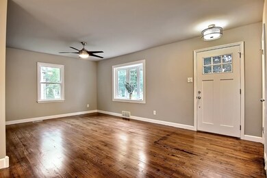 8724 Carolina Ave, Highland, IN 46322 - photo 5