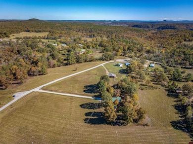 232 Crown Ct, Norfork, AR 72658 - photo 6