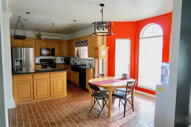 200 Valley Ln, Weatherford, TX 76085 - photo 4