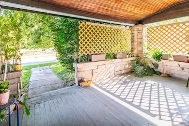 925 W 2nd St, Bloomington, IN 47403 - photo 5