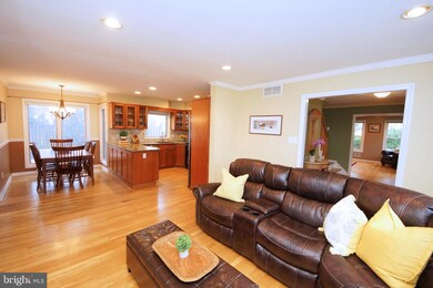 2 Sutton Ln, Princeton Junction, NJ 08550 - photo 7
