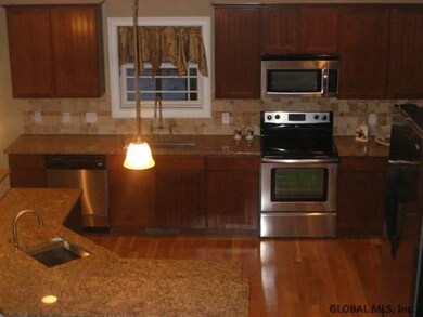 18 Cardiff Cir, Gansevoort, NY 12831 - photo 5