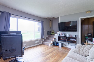 24890 Airline Rd-115