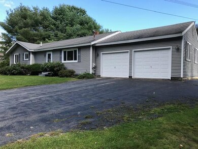 374 W Elm St, Yarmouth, ME 04096 - photo 4