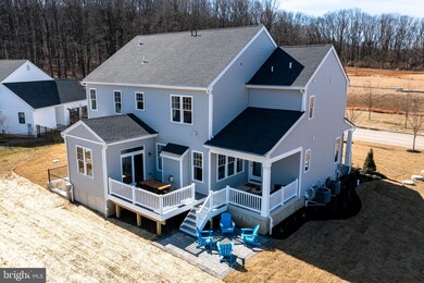 5464 Sanderling Rd, Plumsteadville, PA 18947 - photo 2