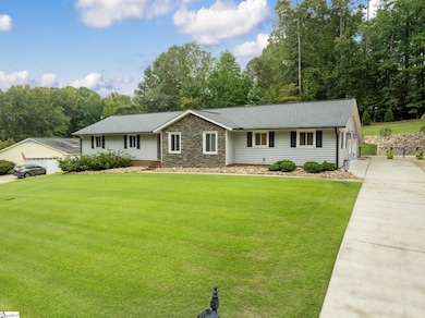 406 Huntington Rd, Easley, SC 29642 - photo 7