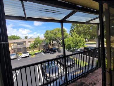 1245 S Flagler Ave unit 305, Pompano Beach, FL 33060 - photo 3