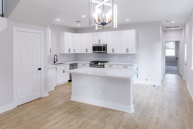 7938 Dyer St, Houston, TX 77088 - photo 3