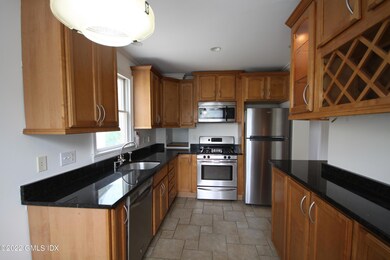 140 Milbank Ave unit 2, Greenwich, CT 06830 - photo 4