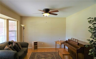 4637 NW 60th St, Oklahoma City, OK 73122 - photo 4