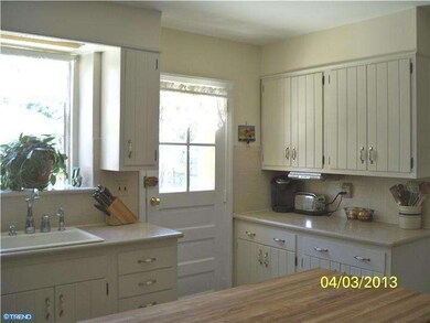 11 Whitpain Dr, Ambler, PA 19002 - photo 7