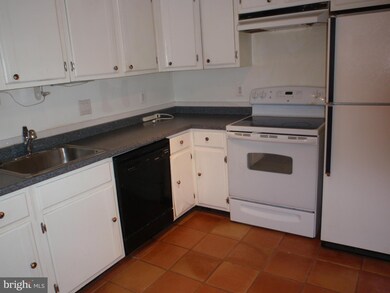 1771 Westwind Way unit 30, McLean, VA 22102 - photo 4