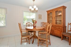 06_1902SW13Ave_Lake_2_DiningRoom_HiRes